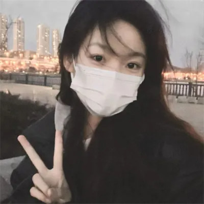美女真实素颜微信头像