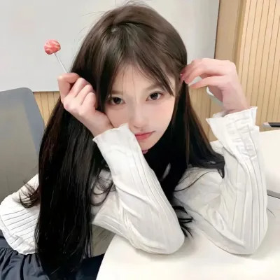 美女真实素颜微信头像