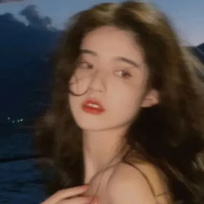 美女真实素颜微信头像