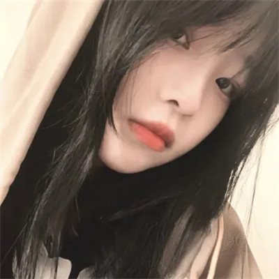 美女真实素颜微信头像