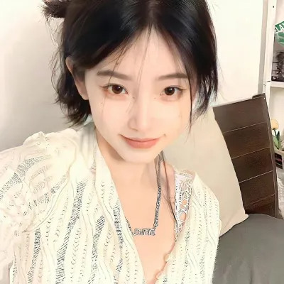 美女真实素颜微信头像