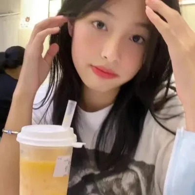 适合网恋的真人照片头像