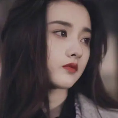 好看的女生真人头像图片