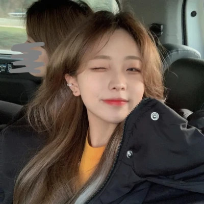 好看的女生真人头像图片