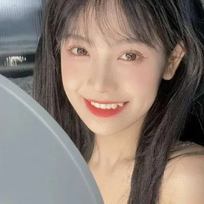 好看的女生真人头像图片