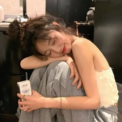 好看的女生真人头像图片