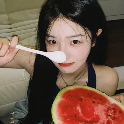 独一无二微信真人女头图片