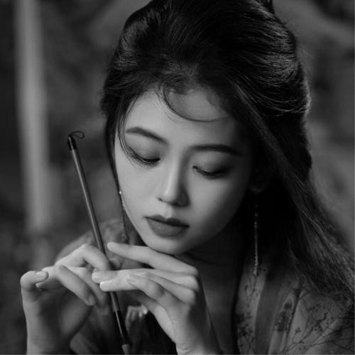 古风黑白女生头像图片