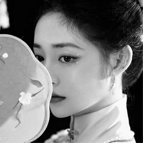 古风黑白女生头像图片