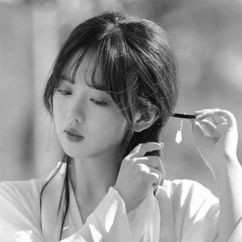 古风黑白女生头像图片