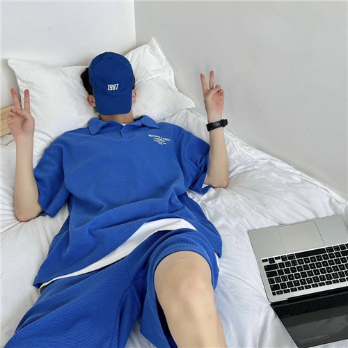 自信乐观阳光帅气大男孩头像图片