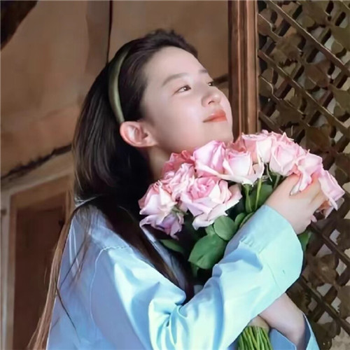 2025年最好运气头像女