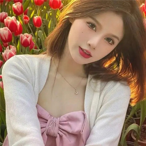 唯美清新真人郁金香女生头像图片