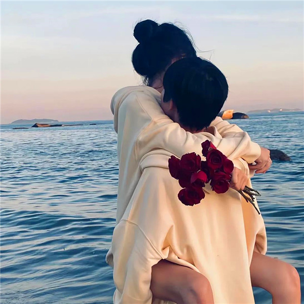 稀少好看的真人情头图片