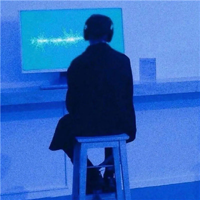 孤独感拉满抑郁高级emo伤感头像图片