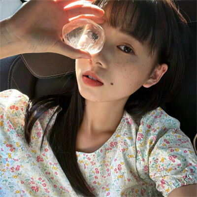 让你与众不同的女生真人头像