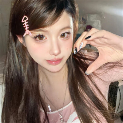 美女真人头像
