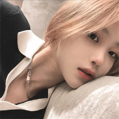 漂亮的真人女生头像
