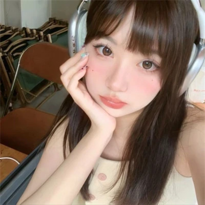 最新女生微信头像真人