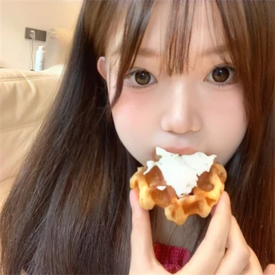 最新女生微信头像真人