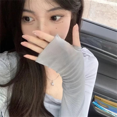 新颖女生微信头像真人