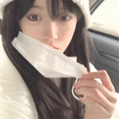 新颖女生微信头像真人