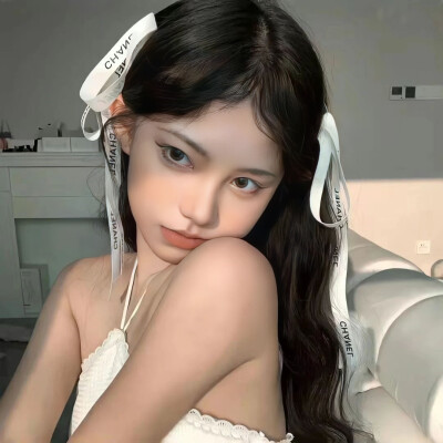 ins女生头像真人小众