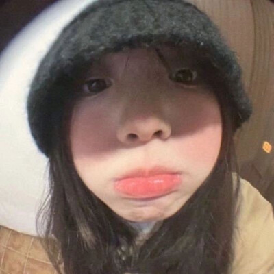 ins女生头像真人小众
