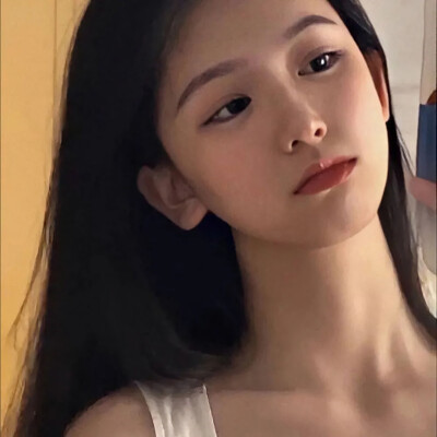 ins女生头像真人小众