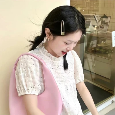 独特风格的小众女生头像