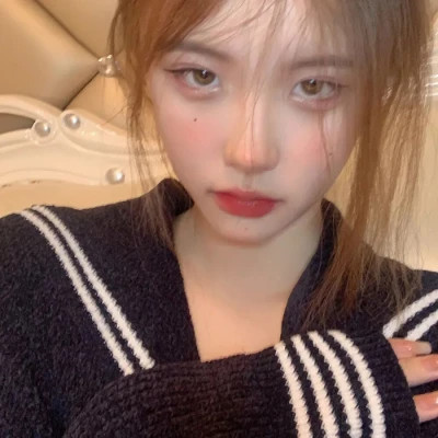珍藏版小众女生头像