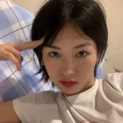 时尚精美女生头像图片