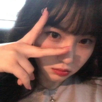 时尚精美女生头像图片
