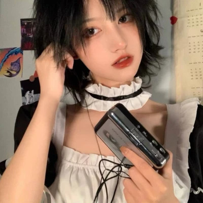 独具风格的女孩头像图片