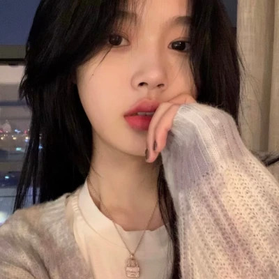独具风格的女孩头像图片