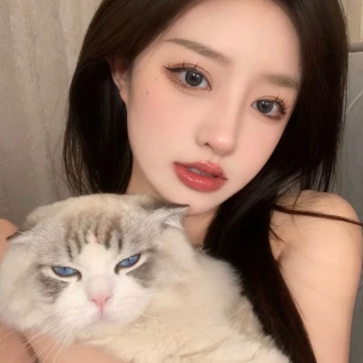 独具风格的女孩头像图片