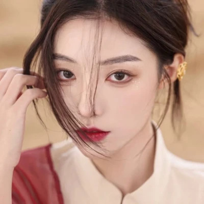 独具风格的女孩头像图片