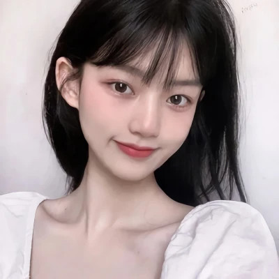个性超酷！女生微信头像图片推荐