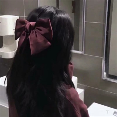 个性超酷！女生微信头像图片推荐