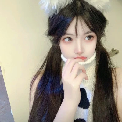 迷人的真人少女头像