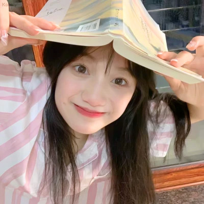 魅力四射的真人少女头像