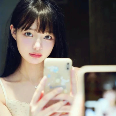 魅力四射的真人少女头像