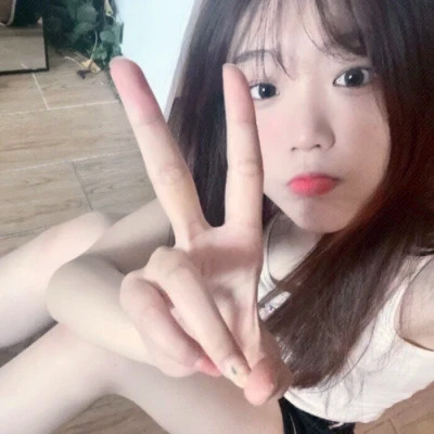 神仙般的真人少女头像