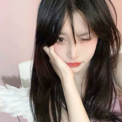 大气优雅的真人少女头像
