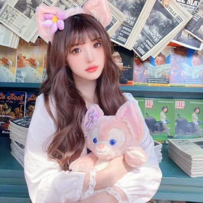 大气优雅的真人少女头像