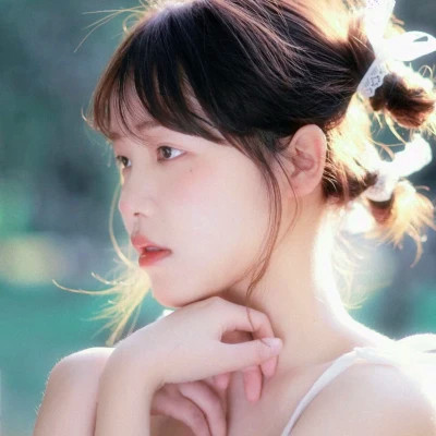 2025最新最酷的真人少女头像