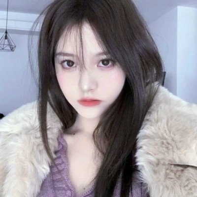 2025最新最酷的真人少女头像