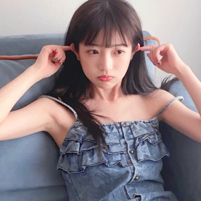 2025最新最酷的真人少女头像