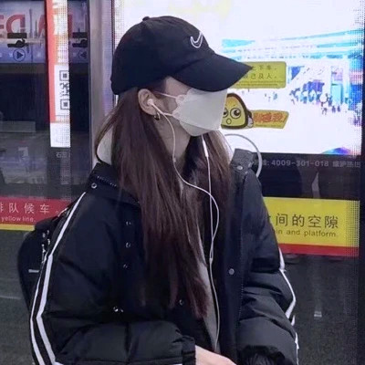 独一无二的青春女生头像