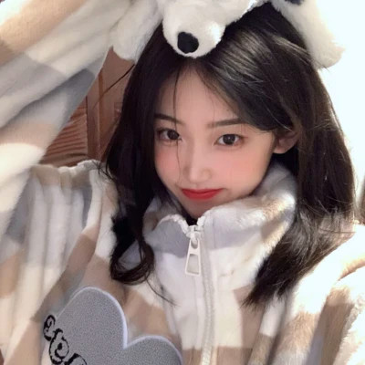 独一无二的青春女生头像